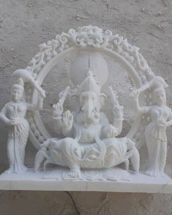 White Marble Ganesh With Ridhi Sidhi
