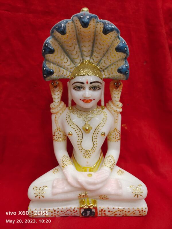 Tradinational White Marble Parshwanath Ji